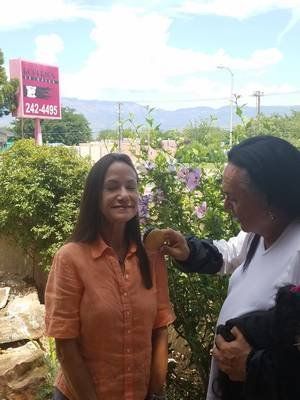 Roberto's Le Salon — Old Woman With Straight Hair in Albuquerque, NM