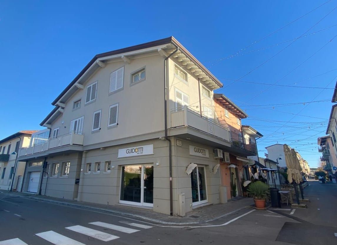 appartamento blue forte dei marmi