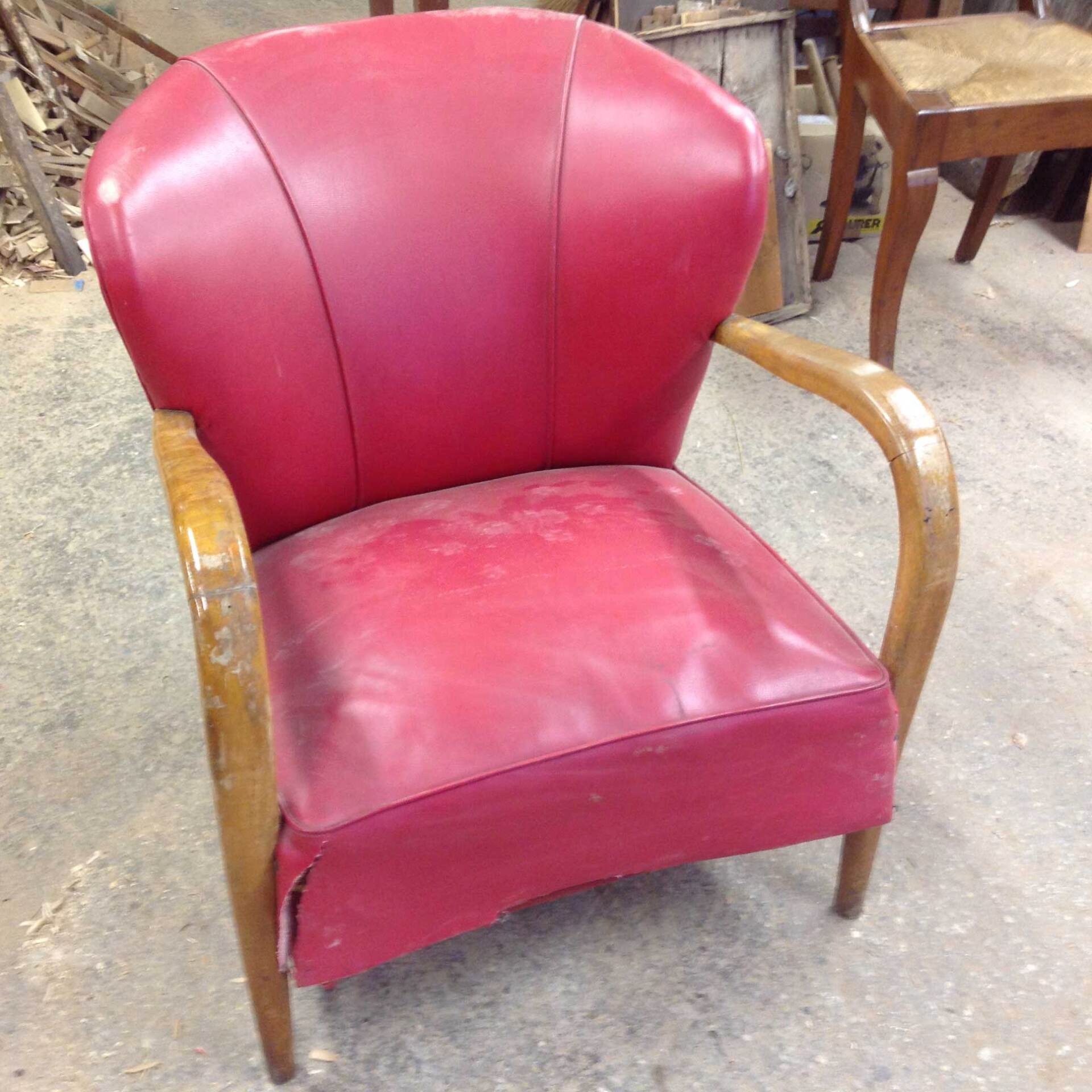 restauro poltrona in pelle