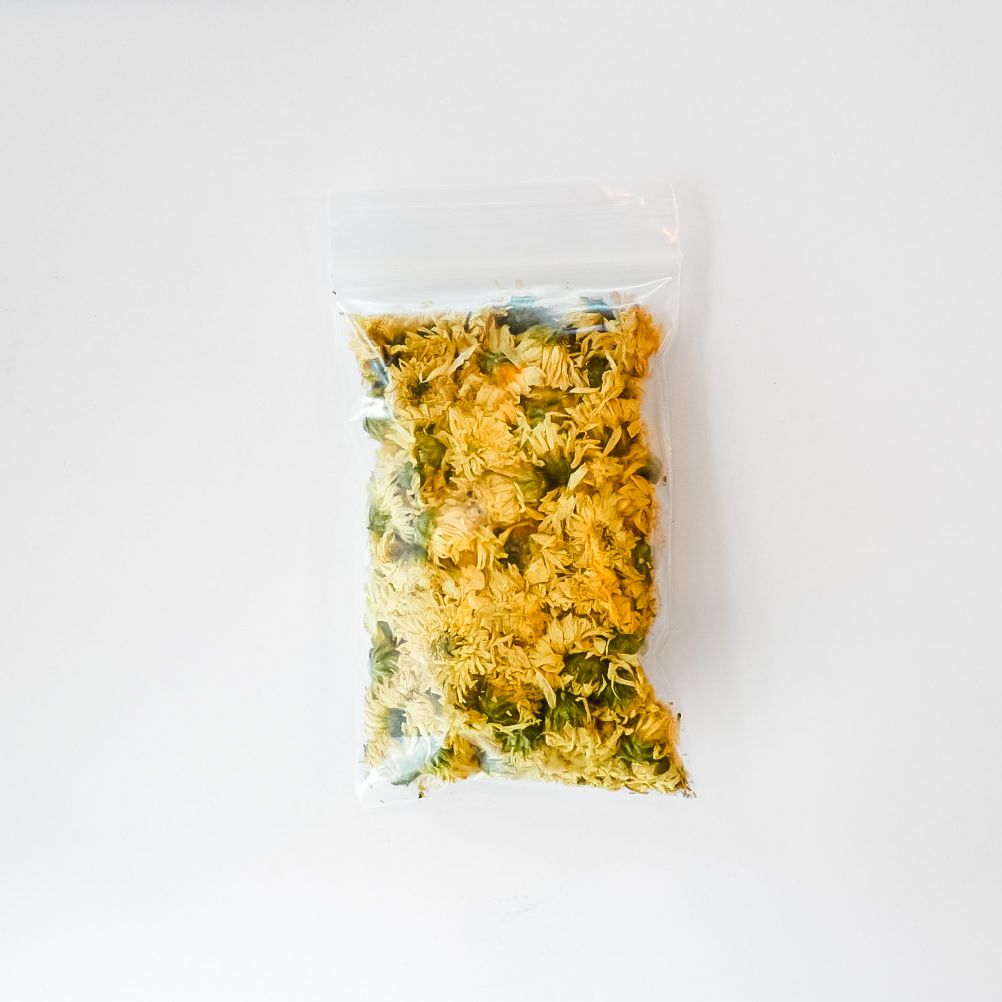 CHRYSANTHEMUM FLOWERS