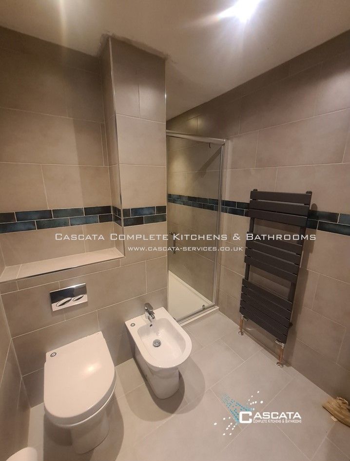 #cascata, #morpeth, #northumberland, #kitcheninstaller, #bathroominstaller, #bathroom, #greyporcelain, #geberitup200, #geberitkappa20, #rak, #rakresort #anthracitetowelradiator