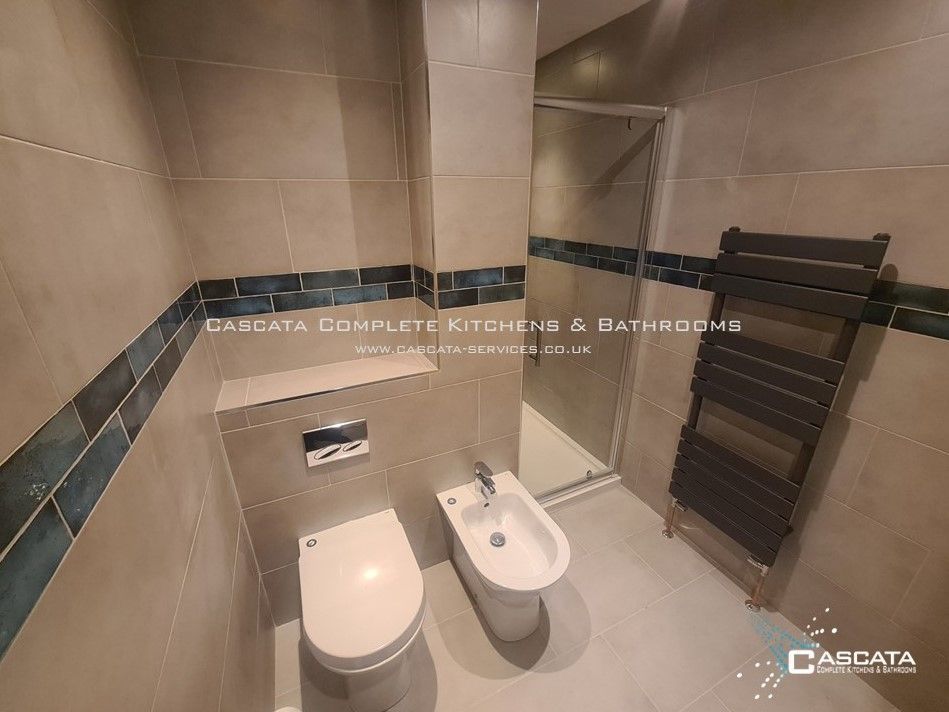 #cascata, #morpeth, #northumberland, #kitcheninstaller, #bathroominstaller, #bathroom, #greyporcelain, #geberitup200, #geberitkappa20, #rak, #rakresort #anthjracitetowelradiator