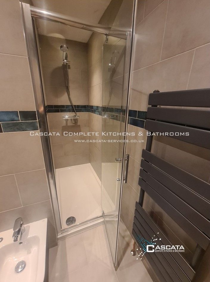 #cascata, #morpeth, #northumberland, #kitcheninstaller, #bathroominstaller, #bathroom, #greyporcelain, #geberitup200, #geberitkappa20, #rak, #rakresort #anthjracitetowelradiator, #miraatom