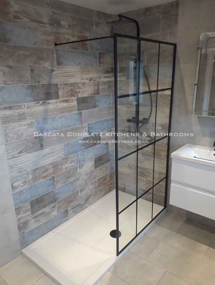 #cascata, #morpeth, #northumberland, #kitcheninstaller, #bathroominstaller, #bathroom, #greyporcelain, #geberitup200, #geberitkappa20, #rak, #blueplanktile, #greyporcelain #blackgridshowerscreen, #blackshower