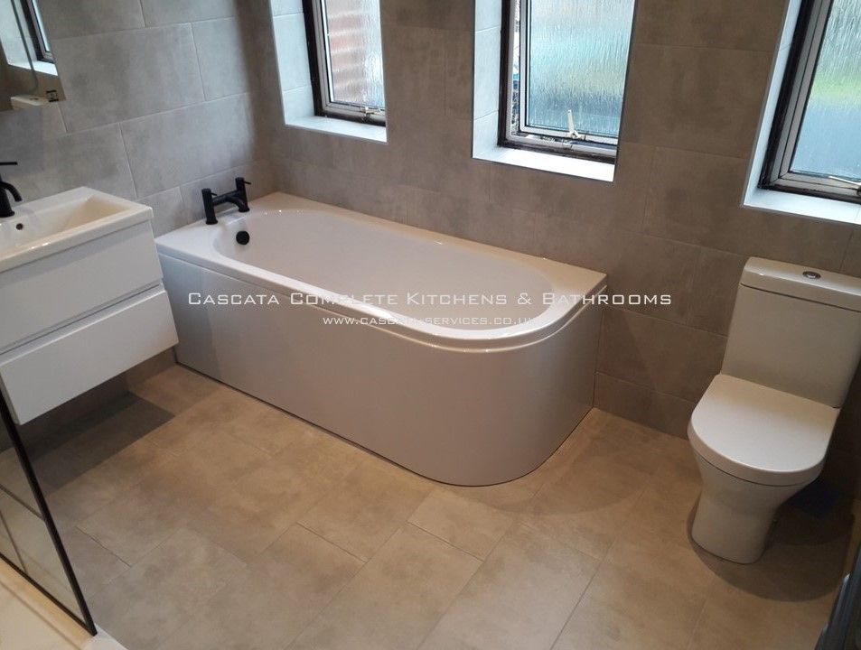 #cascata, #morpeth, #northumberland, #kitcheninstaller, #bathroominstaller, #bathroom, #greyporcelain, #rak,  #greyporcelain, #rakresort #blackgridshowerscreen, #blackshower