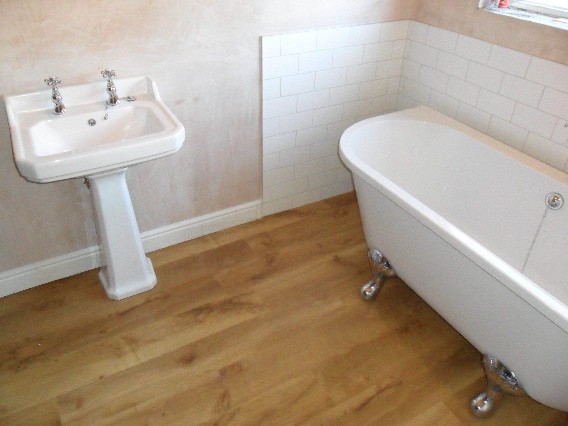 #cascata, #morpeth, #northumberland, #kitcheninstaller, #bathroominstaller, #bathroom, #oakLVT, #victorian, #slipperbath, #traditional