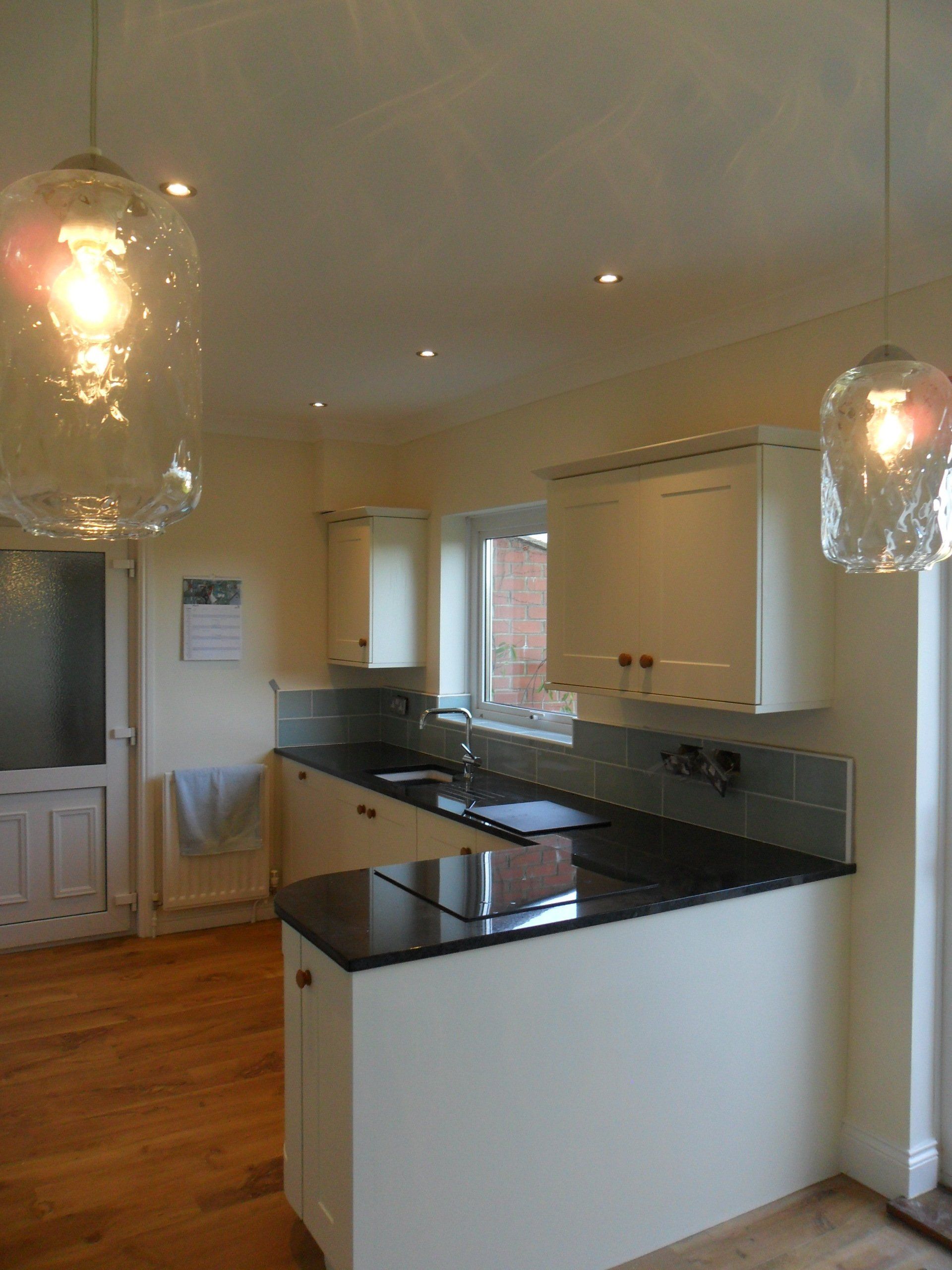 cascata kitchen granite black cream cabinet amtico floor oak