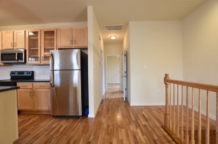 511 N 26th Street Property Image-007 Hallway