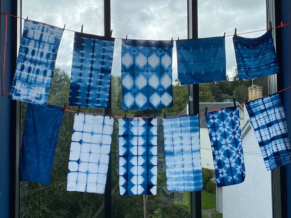 indigo dyeing fabric