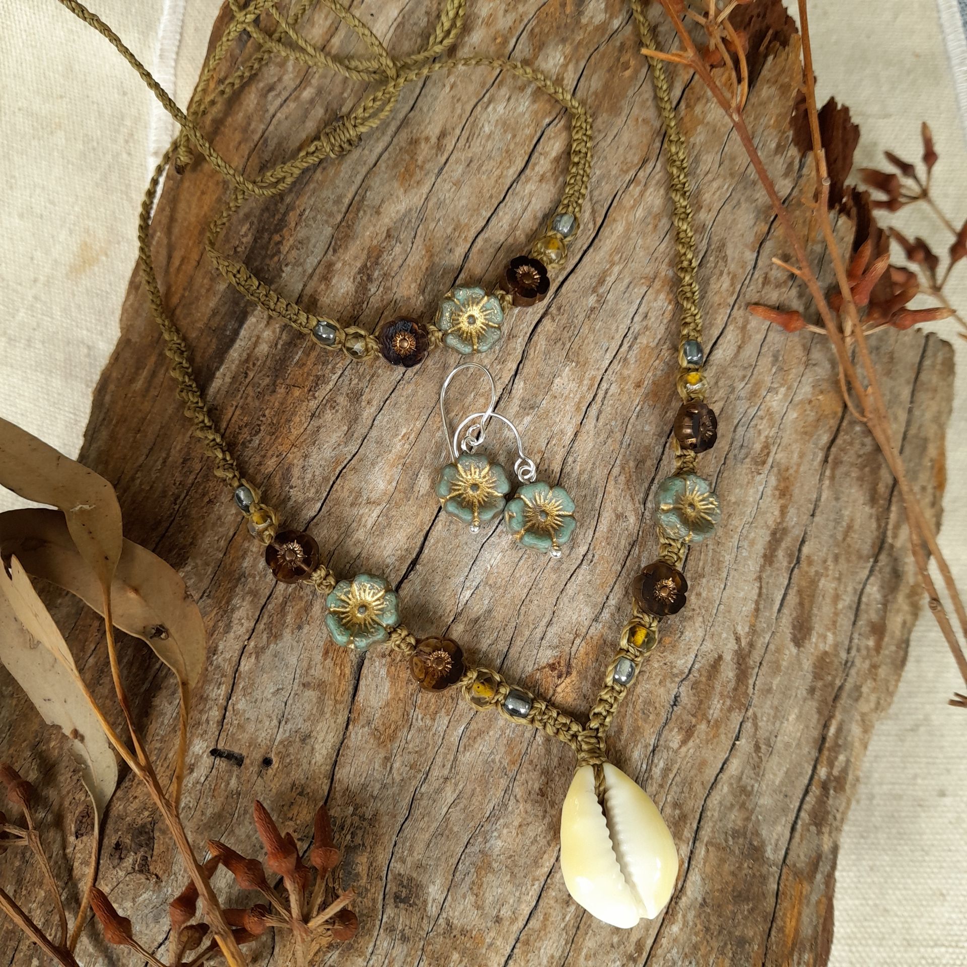 Meebo-Moon-Collections-of-Macrame-228