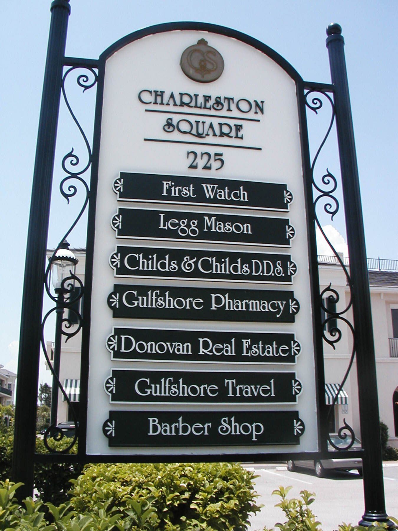 A sign that says charleston square 225 on it