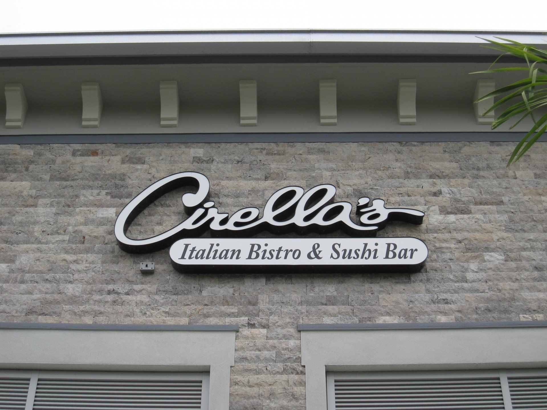 A sign for cirella 's italian bistro and sushi bar