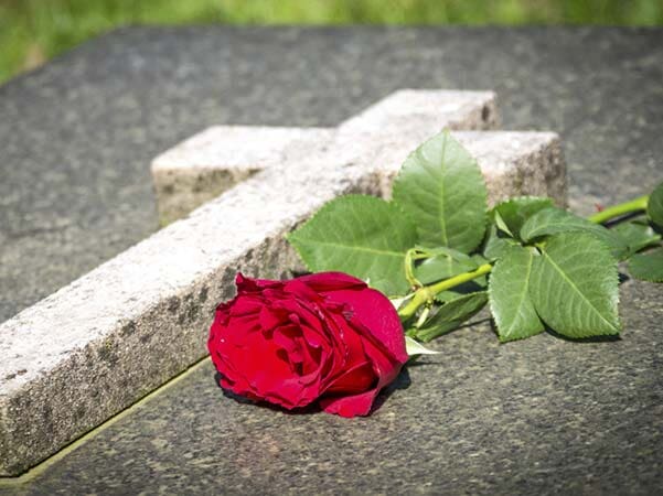 FUNERALES Y VELATORIOS SANTA ROSA - velación a domicilio