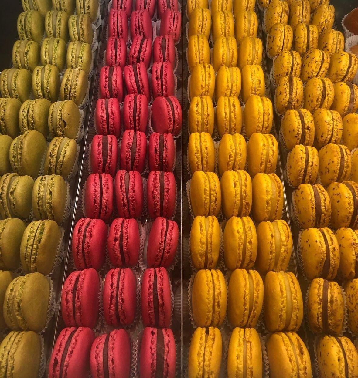 macarrones Pasticceria Andrea Rivergaro Piacenza