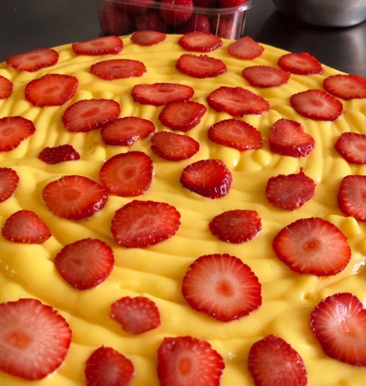 farcia alla crema Pasticceria Andrea Rivergaro Piacenza