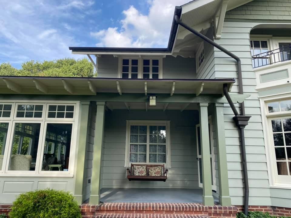 m-and-r-painting-services-premium-paint-restoration-image