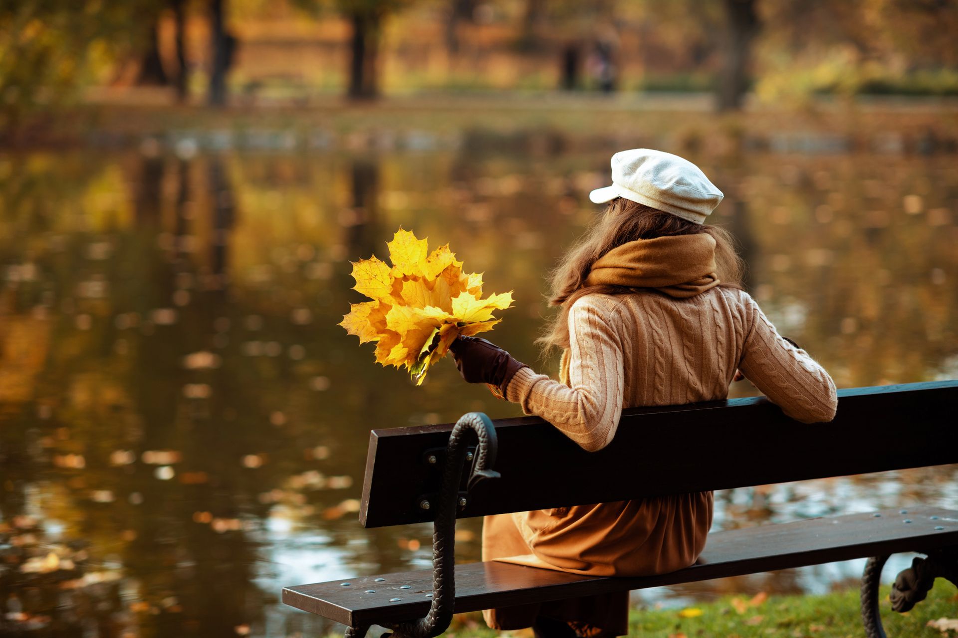 Podcastcover Tijdloos Coachen kerstwandelpodcast over jezelf terugvinden – van vast naar vrij.