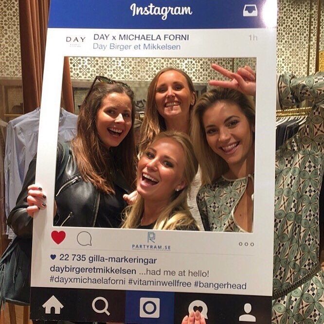 MICHAELA FORNI & DAY - PartyRam.se