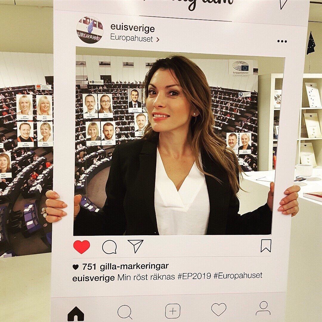 ANNA MARIA CORAZZA BILDT & ALEXANDRA PASCALIDOU - PartyRam.se