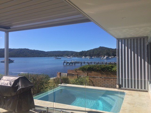 LouvreSpan has one of the most comprehensive ranges of modern internal and external aluminium louvre systems