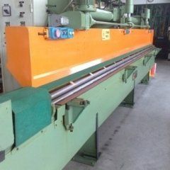 macchinario per la lattoneria