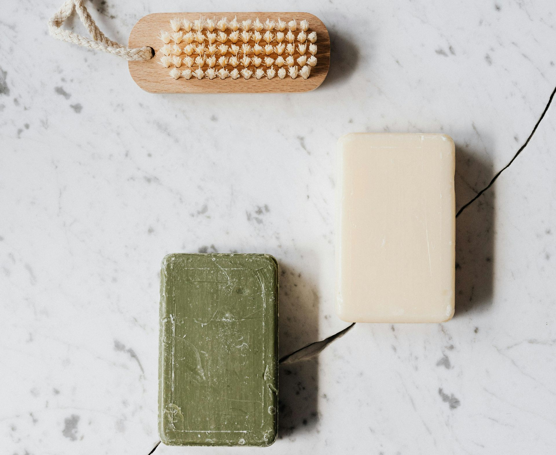 Eco-friendly cleaner for natural stone