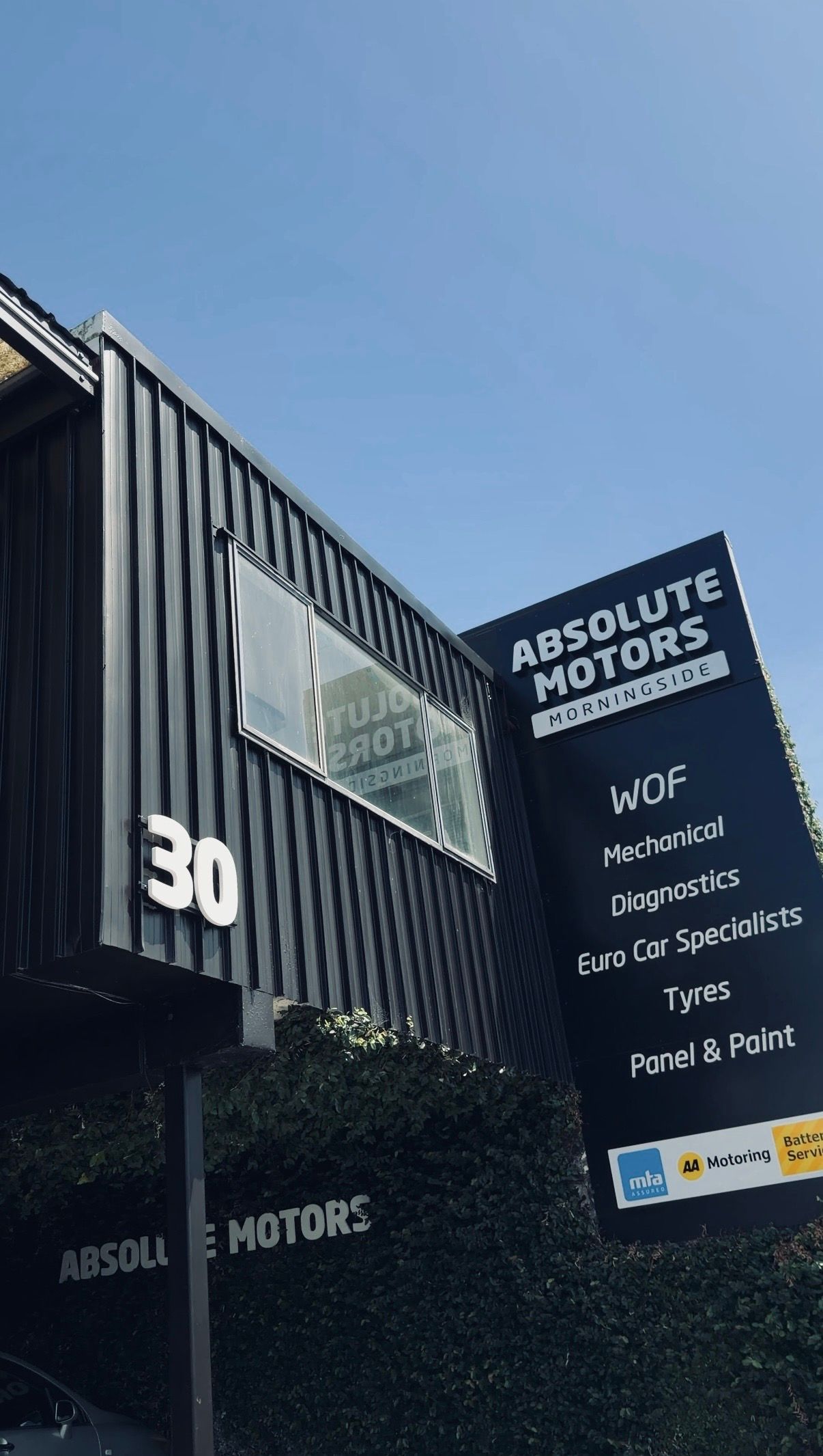 outside of absolute motors morningside