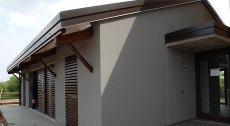 tinteggiatura d'esterni