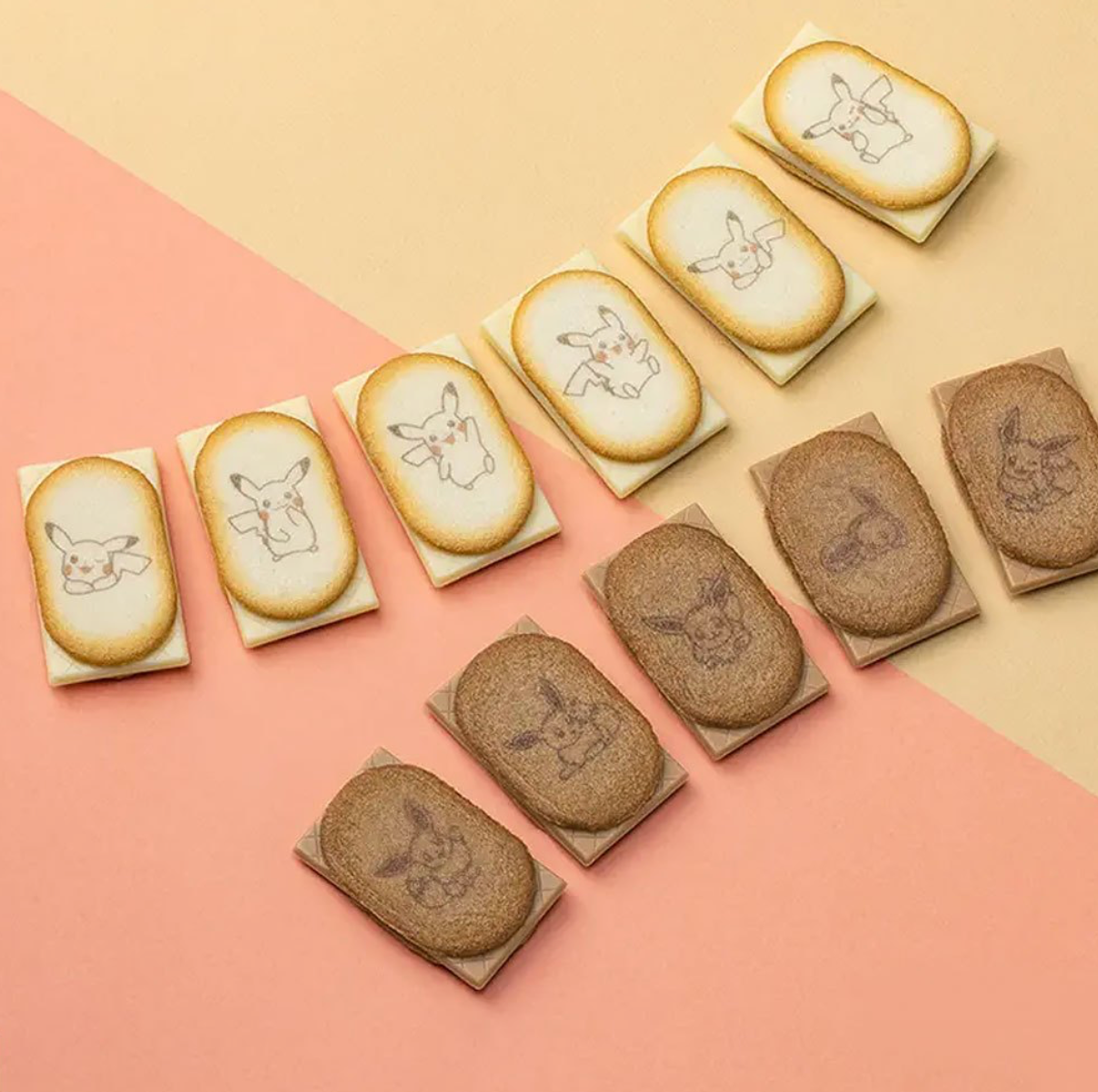 日本東京 寶可夢30週年紀念鐵盒夾心餅乾｜8入附提袋