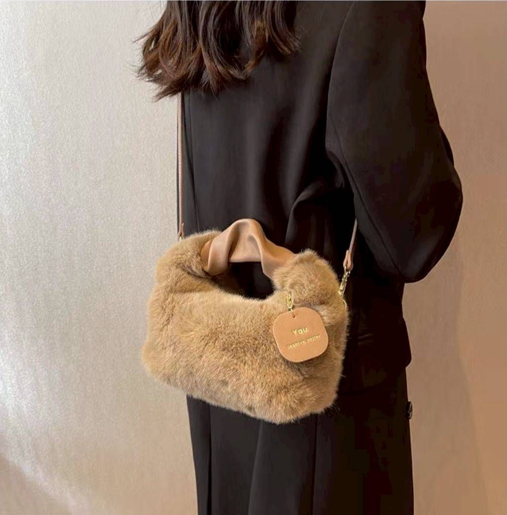 毛絨手提包｜甜美時尚毛毛包・斜背兩用秋冬包款