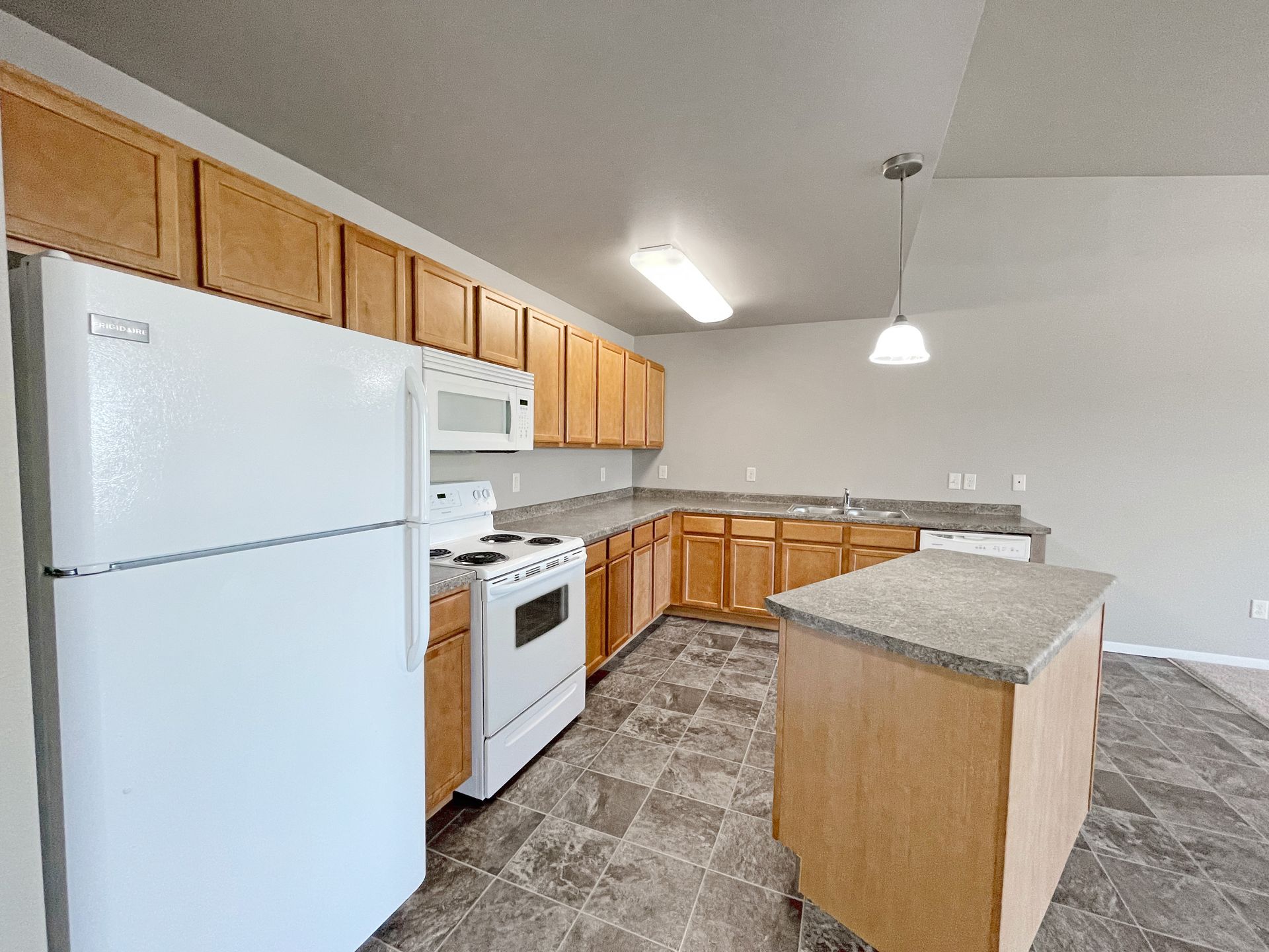 Exterior Willow Brooke Lodge Apartments at IMM Apartments in Minot North Dakota