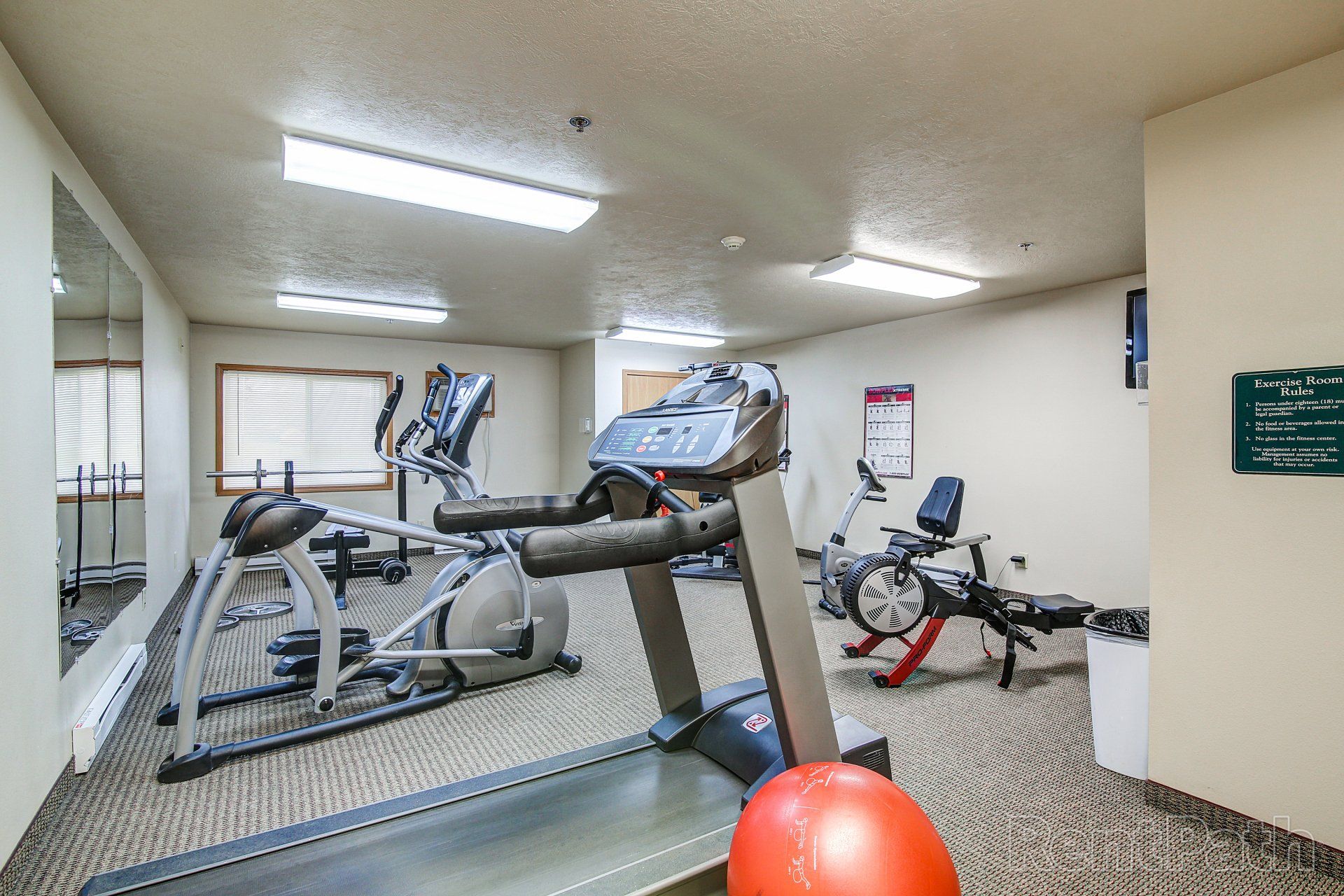 Hawk Pointe Apartments