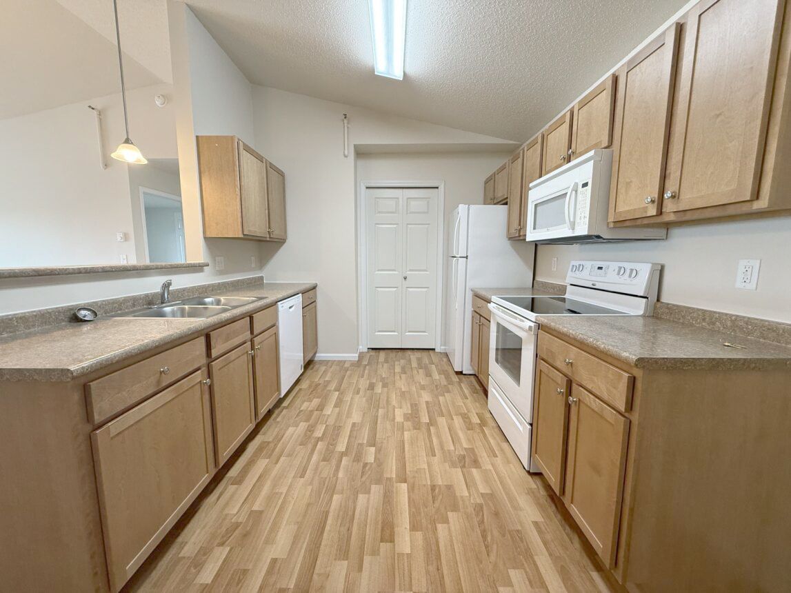 Maple Creek Apartments at IMM Apartments in Fargo North Dakota