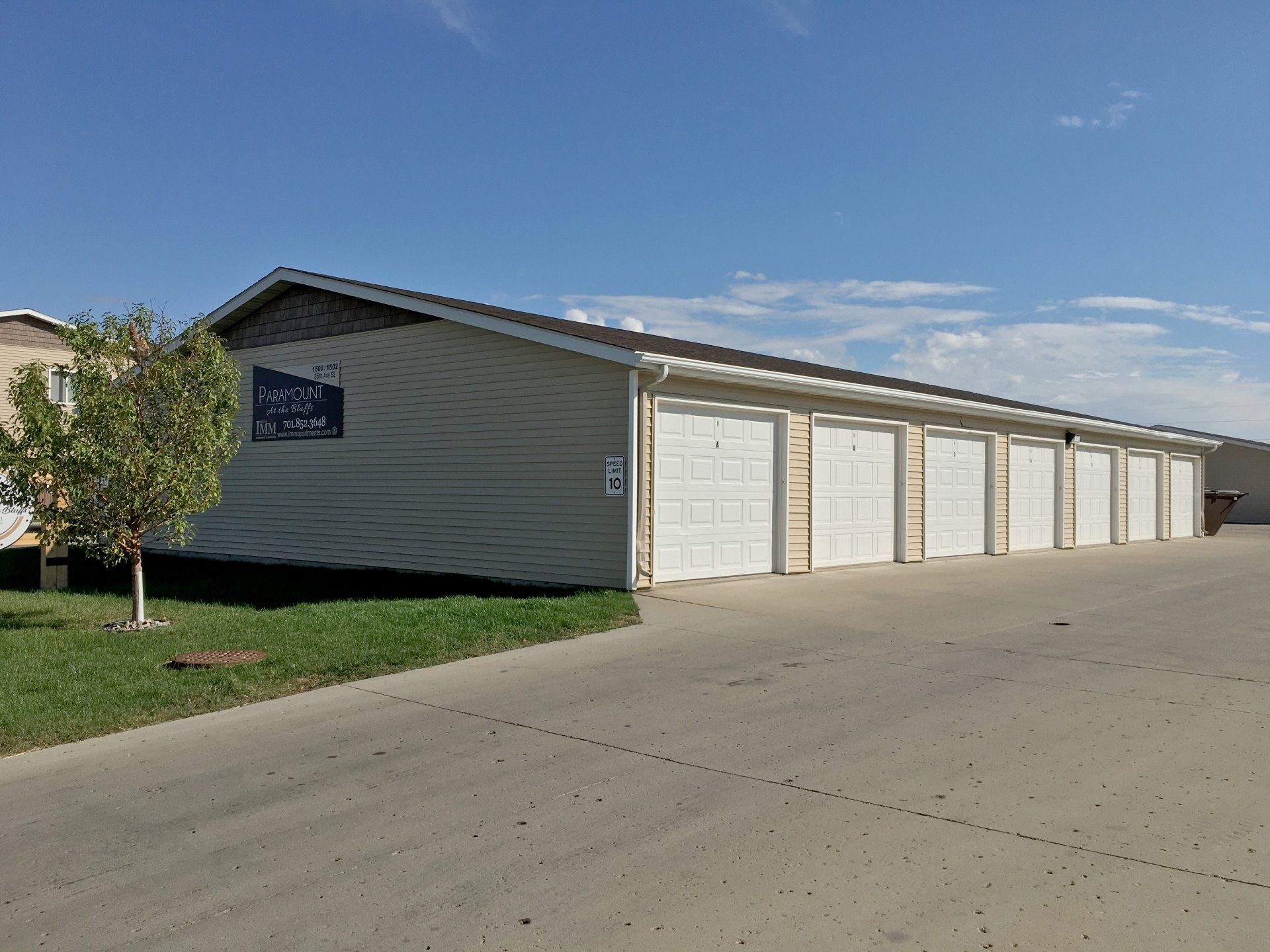 Paramount at the Bluffs at IMM Apartments in Minot, North Dakota