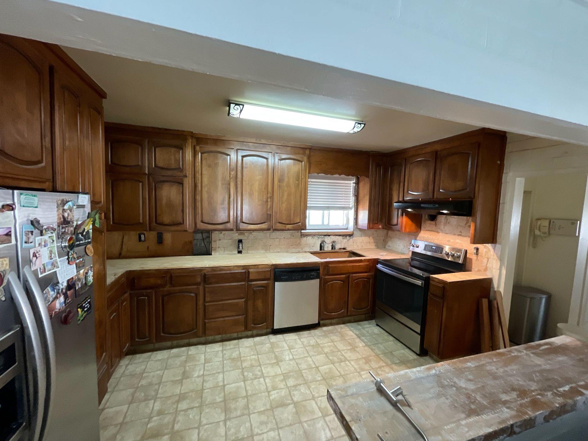 before kitchen cabinets