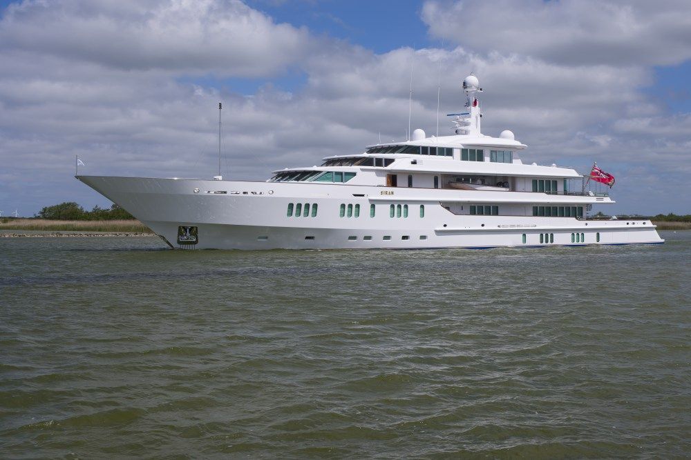 feadship my siren