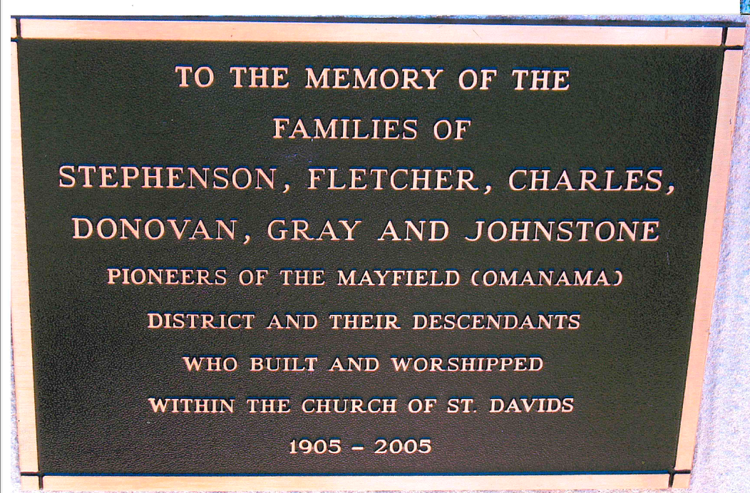 Bronze plaque commemorating pioneer families of the Mayfield district who built and worshipped at St. Davids Church from 1905-2003.
