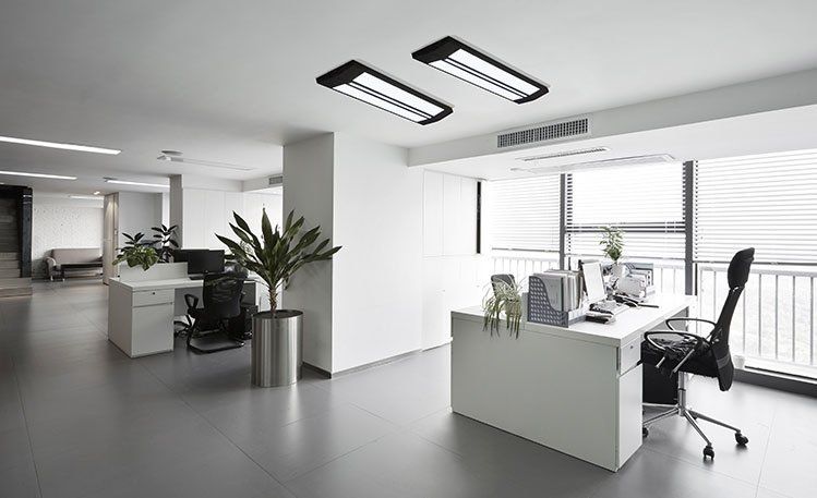 impianto di illuminazione uffici azienda