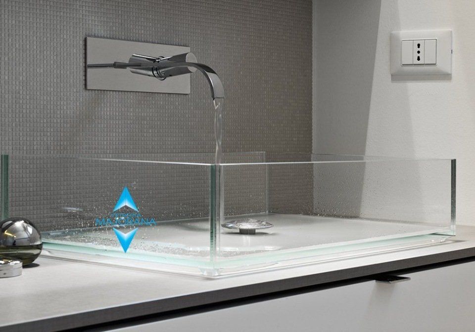 lavabo in vetro