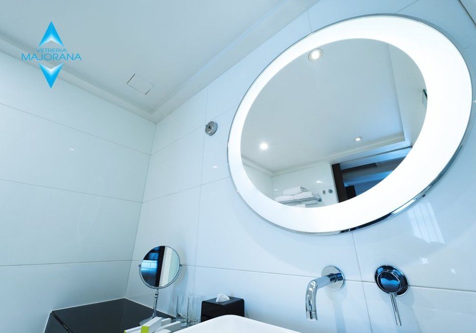 arredo bagno in vetro