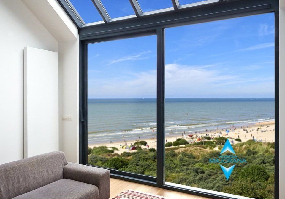 porte vetrate scorrevoli per soggiorno