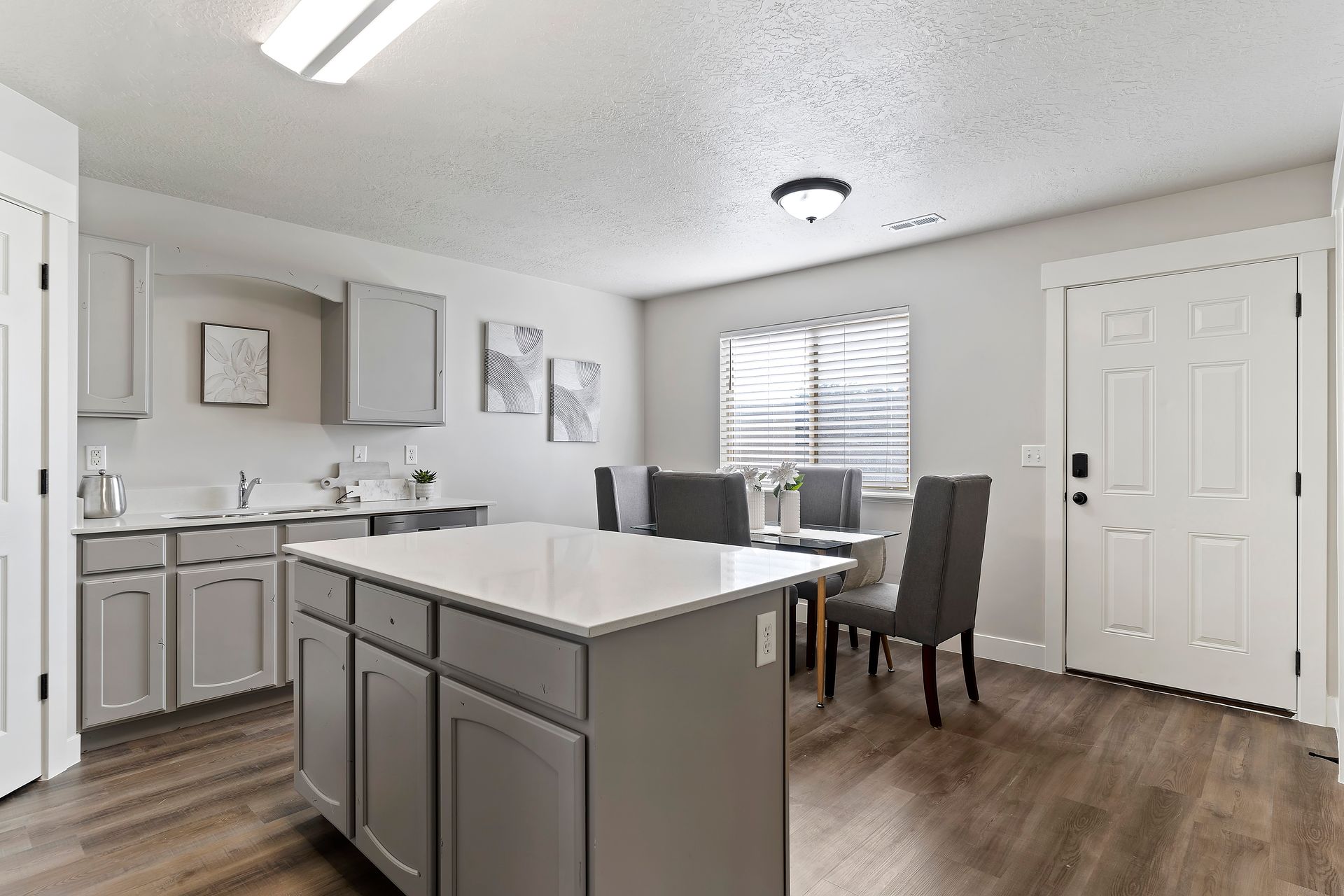 Oakwood Apartments Photo gallery