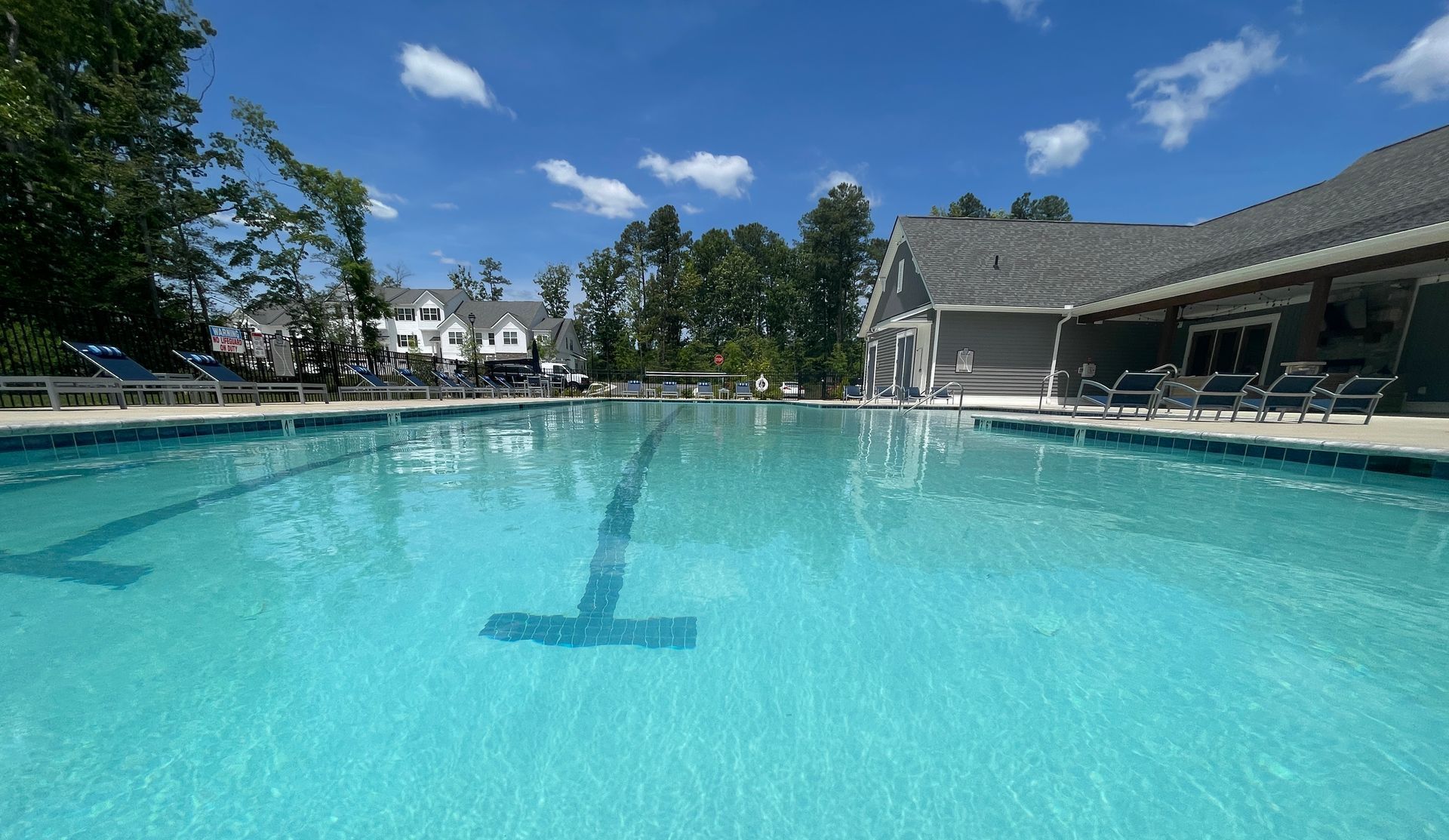 Luxury Apartment Pool