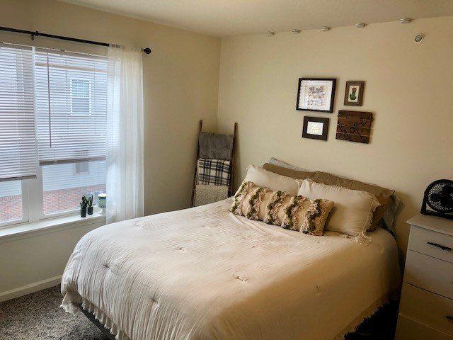 Bathroom | Cardinal Corners