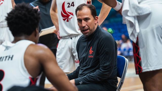 Canada knocks off France; Basketball World Cup attendance record set on Day  1