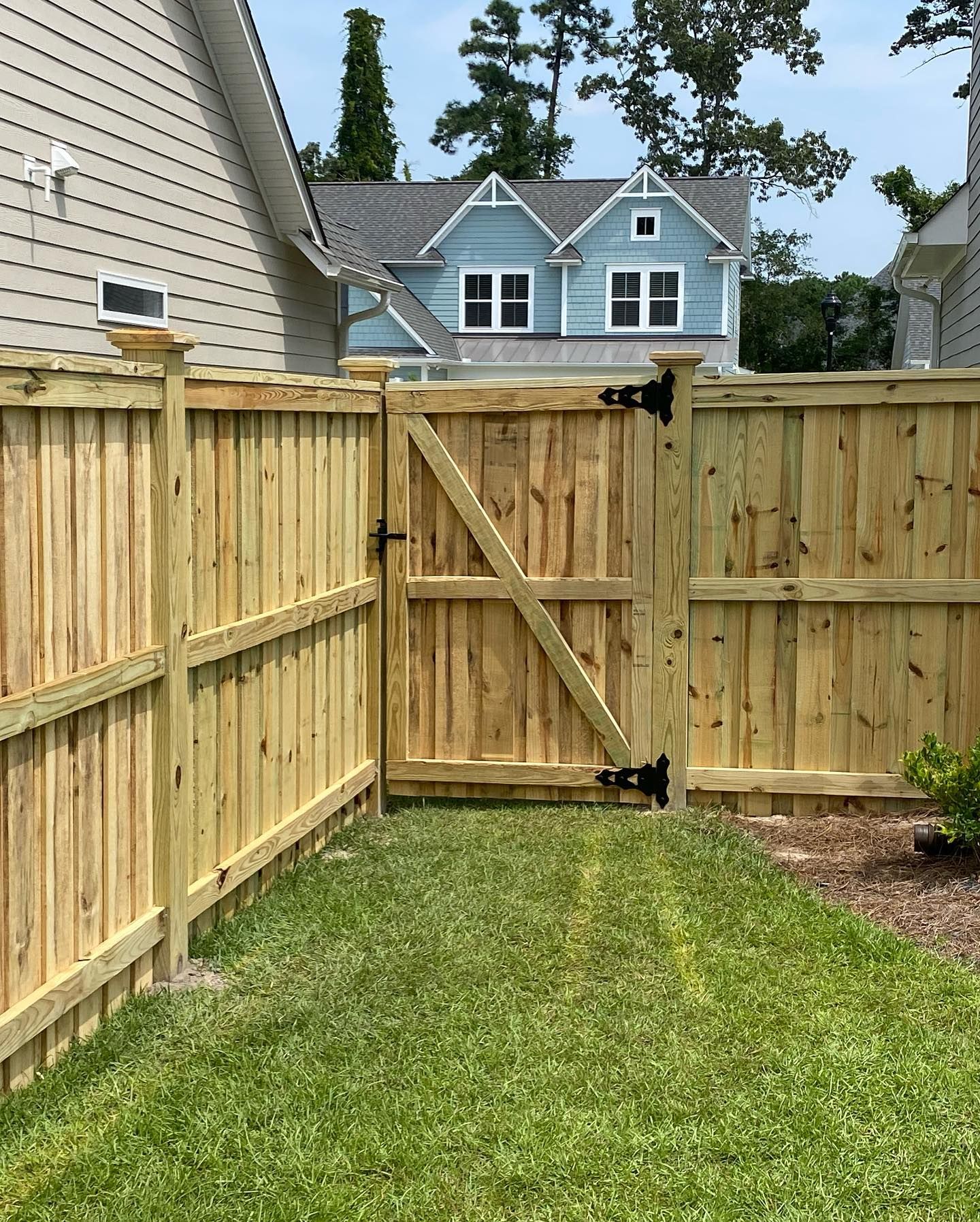 Wooden Fence Installation | Wilmington, NC | Murray and Son Fence