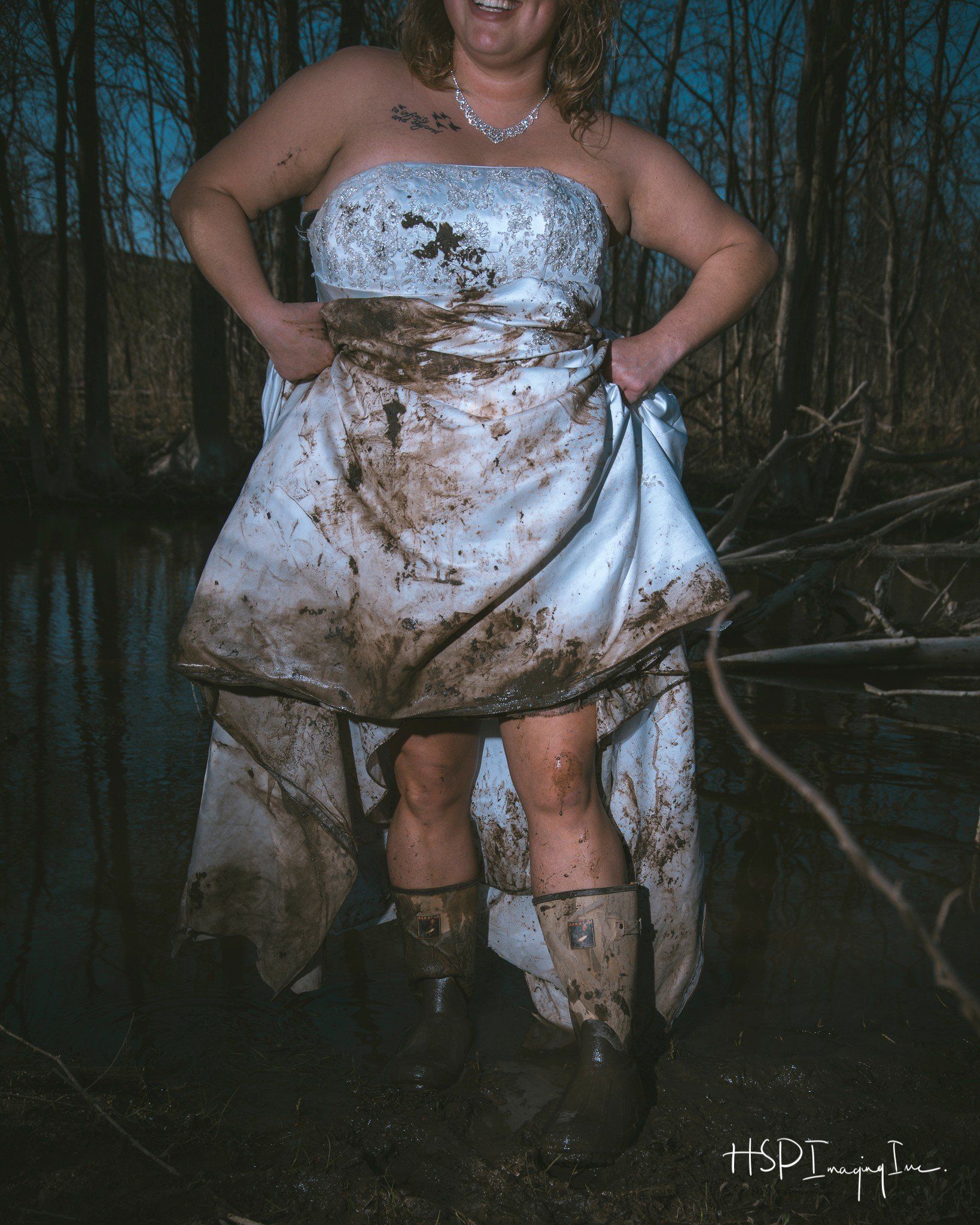 Muddy Trash the Dress Photography Ideas