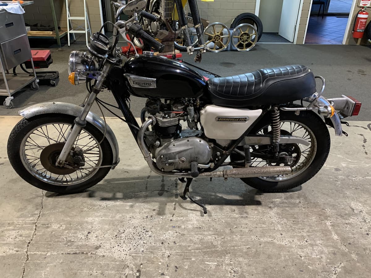 Triumph Bonneville 750 - Motorbike Repairs in Lismore, NSW