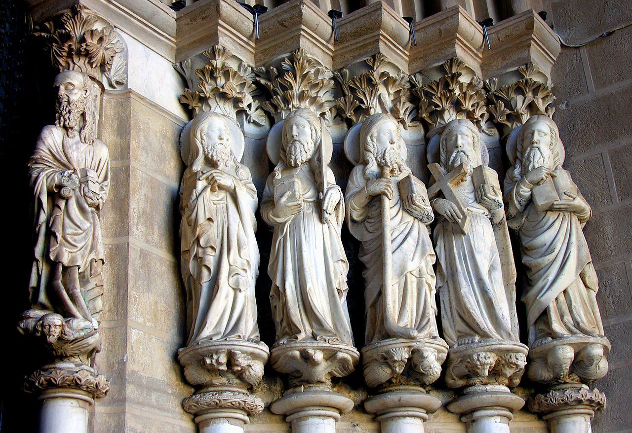 Inside Evora Cathedral are sculptures of the Apostles.