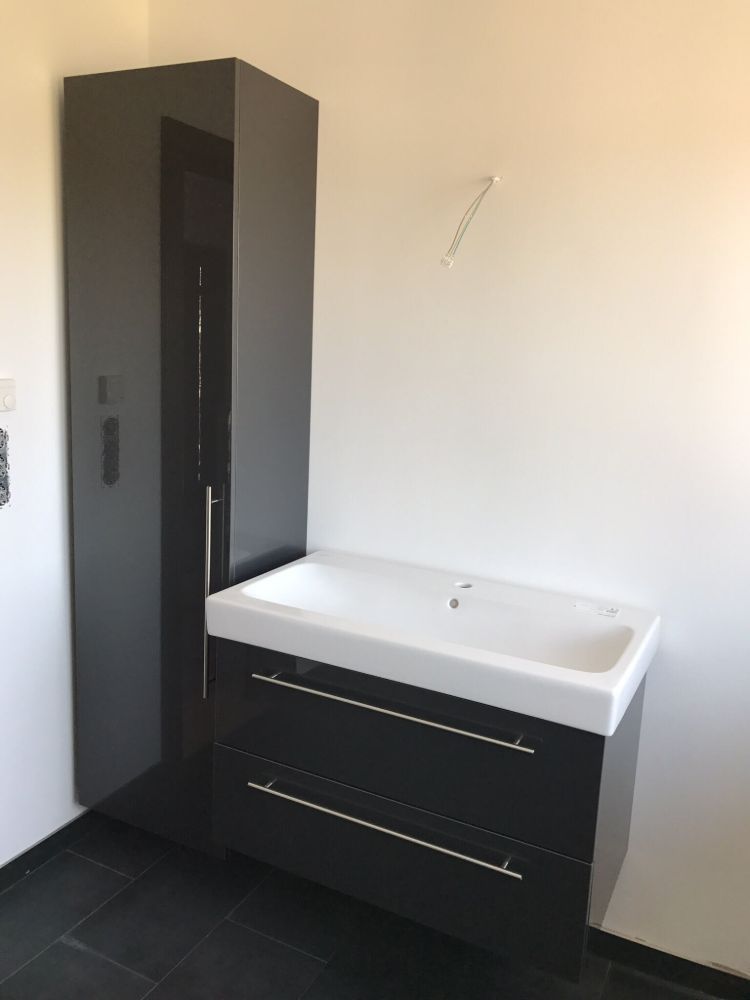 ūdens maisītājs, vannas plaukti